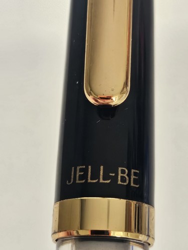 Jell rollerball pen - jell-be,