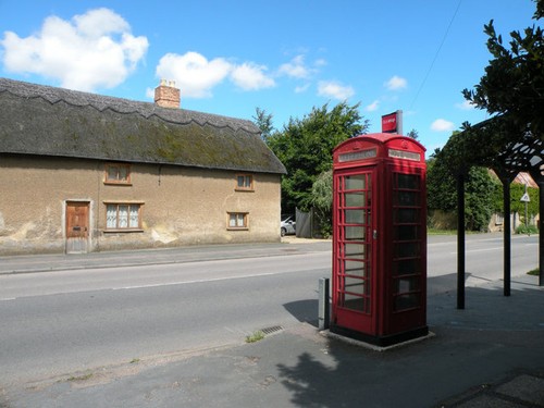 Photo 6x4 phone box in - photo,