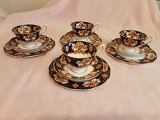 Royal Albert Heirloom Trio's x