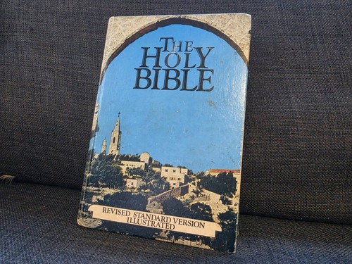 The holy bible rsv illustrated - rsv,