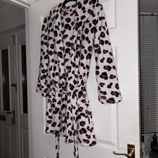 Deane & White - White Leopard