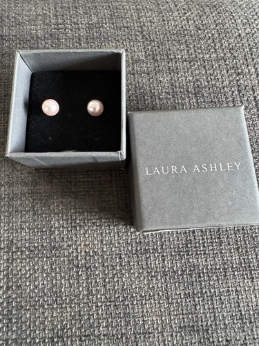 Laura ashley pearl - ashley, earrings