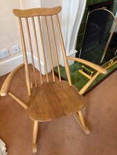 ERCOL 435 WINDSOR GOLDSMITHS ROCKING CHAIR 1960s Good condition