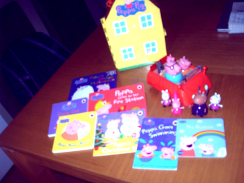 Peppa pig toy bundle fold - peppa,