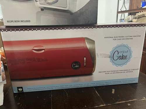 Cricut cake electronic - cake,