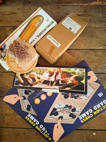 Bundle wooden table games - of,