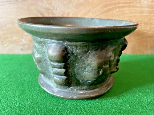 Small bronze mortar with - a,
