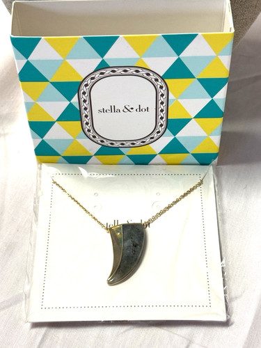 Stella dot split stone - dot,
