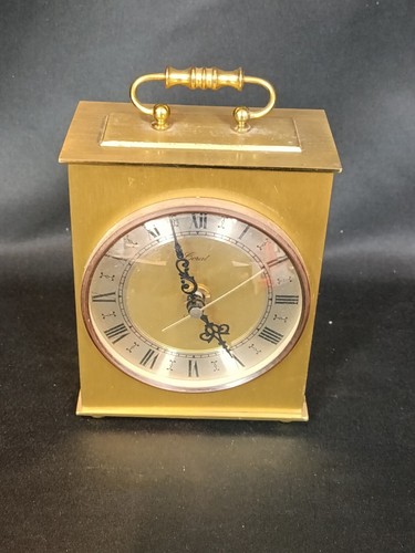 Coral quartz brass carriage - coral,