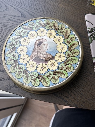 Very rare queen victoria tea - rare,