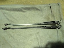 Vauxhall NOVA Sri SR Windscreen Wiper Arms
