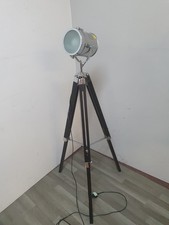 HOMCOM Industrial Tripod Floor