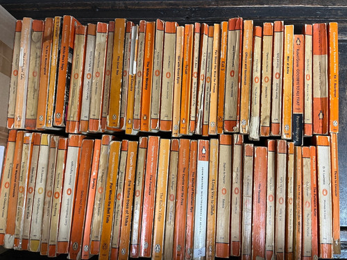 68x vintage paperback books - 68x,