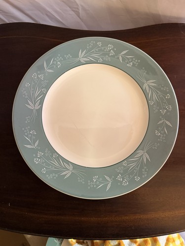 Royal doulton cascade pattern - royal,