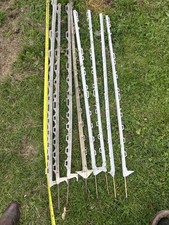 8 Mixed new and Used Electric Fence Posts (tape) Collect Nr Marston Moretaine