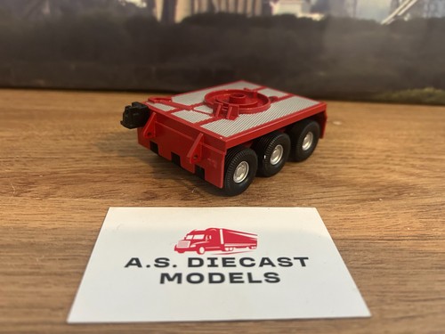 Corgi modern truck - plain, red