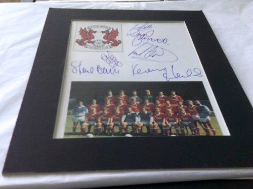 Leyton orient signed and - ,