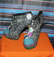 Hand made alien shoes heels. OOAK spaceship LED trance cyber wedding emo unique