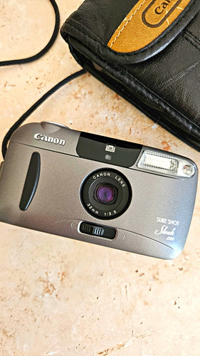 Vintage canon film - camera, sure