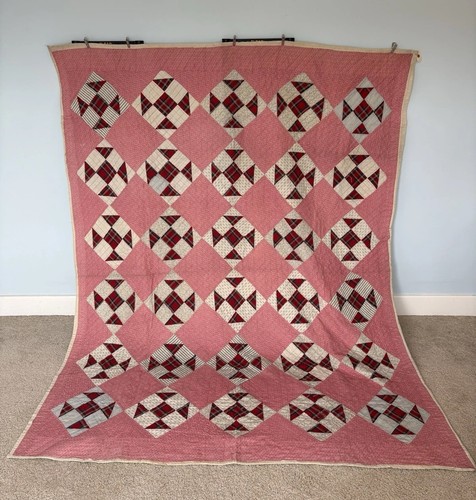 Antique hand sewn quilt - hand,