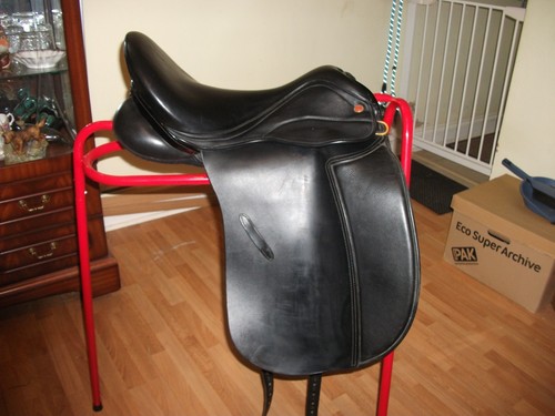 Saddle company dressage - company,