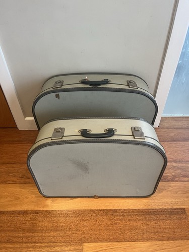 Vintage mid century hardshell - vintage, mid-century