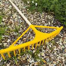 63cm Wide Heavy Duty Plastic Rake Head Lawn Leaf Leaves Garden + 115cm Handle