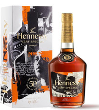 LimitedEdition50 years of Hip Hop Hennessy VS Cognac NAS EDITION gift pack 70cl