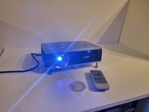 Sanyo plc sw30 pro - sanyo, pro-x