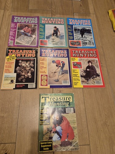 Retro 1990s treasure - treasure, hunting