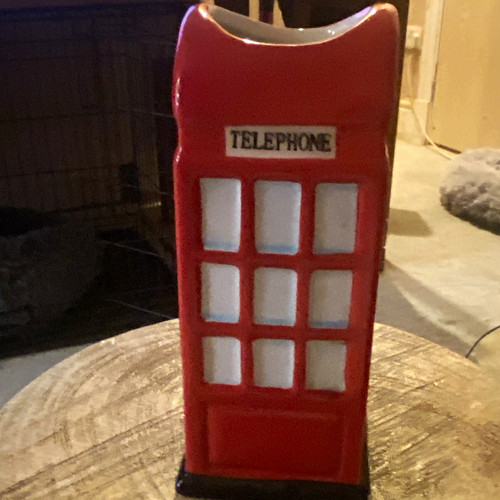 London red telephone box - london,