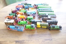 38 PIECES THOMAS & FRIENDS INCLUDES SPLATTER DODGE & DIESEL LOW  PRICE