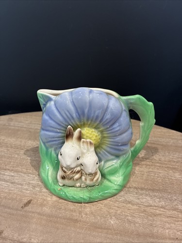 Hornsea pottery fauna rabbits - fauna,