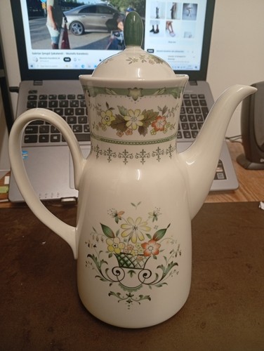 Royal doulton provencal - -,