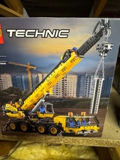 LEGO TECHNIC: Mobile Crane