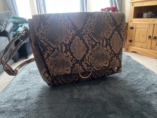 Ladies snake skin print - skin,