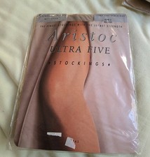 Aristoc Ultra Five Stockings  5 Denier Blond Size 2 Nylon brand New