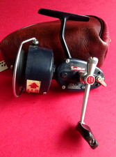 A VERY GOOD VINTAGE MITCHELL  440 SPECIAL AUTO-BAIL MATCH FISHING REEL + CASE