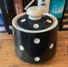 TG Green, makers of cornishware domino range black sugar pot