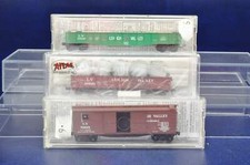 Micro Trains/Atlas N Gauge Rake of 3 Lehigh Valley Gondola and Box Cars