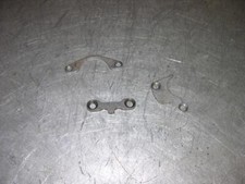 1986 SUZUKI RM125 RM 125 SELECTOR BARREL AND CLUTCH BEARING STOP PLATES BRAKCETS