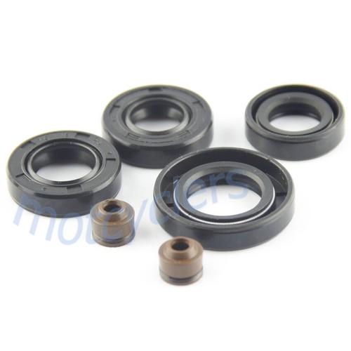 Engine oil seal set - , for