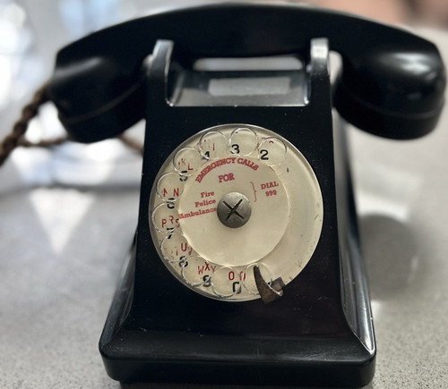 1950s rotary dial telephone - dial,