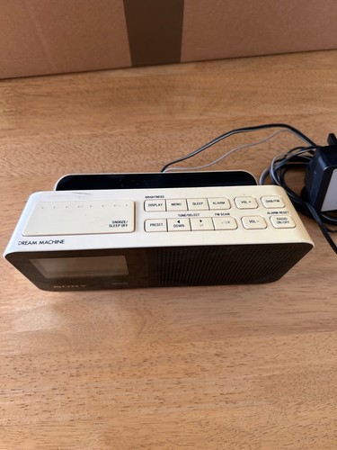Sony xdr c706dbp dream machine - sony,