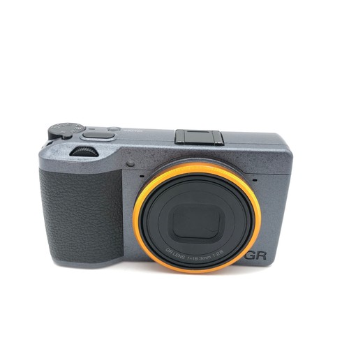 Ricoh iii 2mp - 24.2mp, aps-c