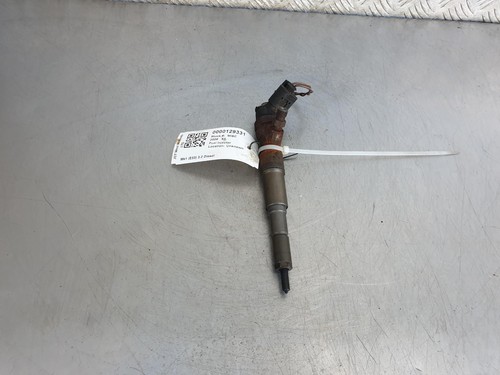 Bmw fuel injector - x5, 7794435