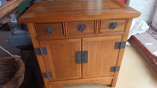 Small wooden cabinets pair
