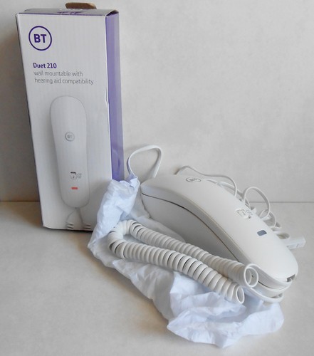 Duet 210 corded telephone - corded,