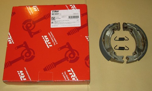Rear brake shoes for yamaha - shoes,