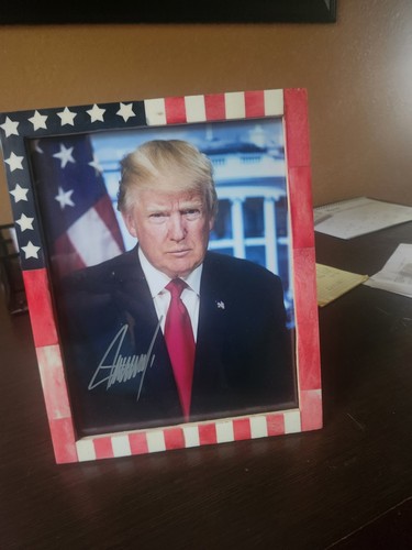 President donald trump signed - donald,